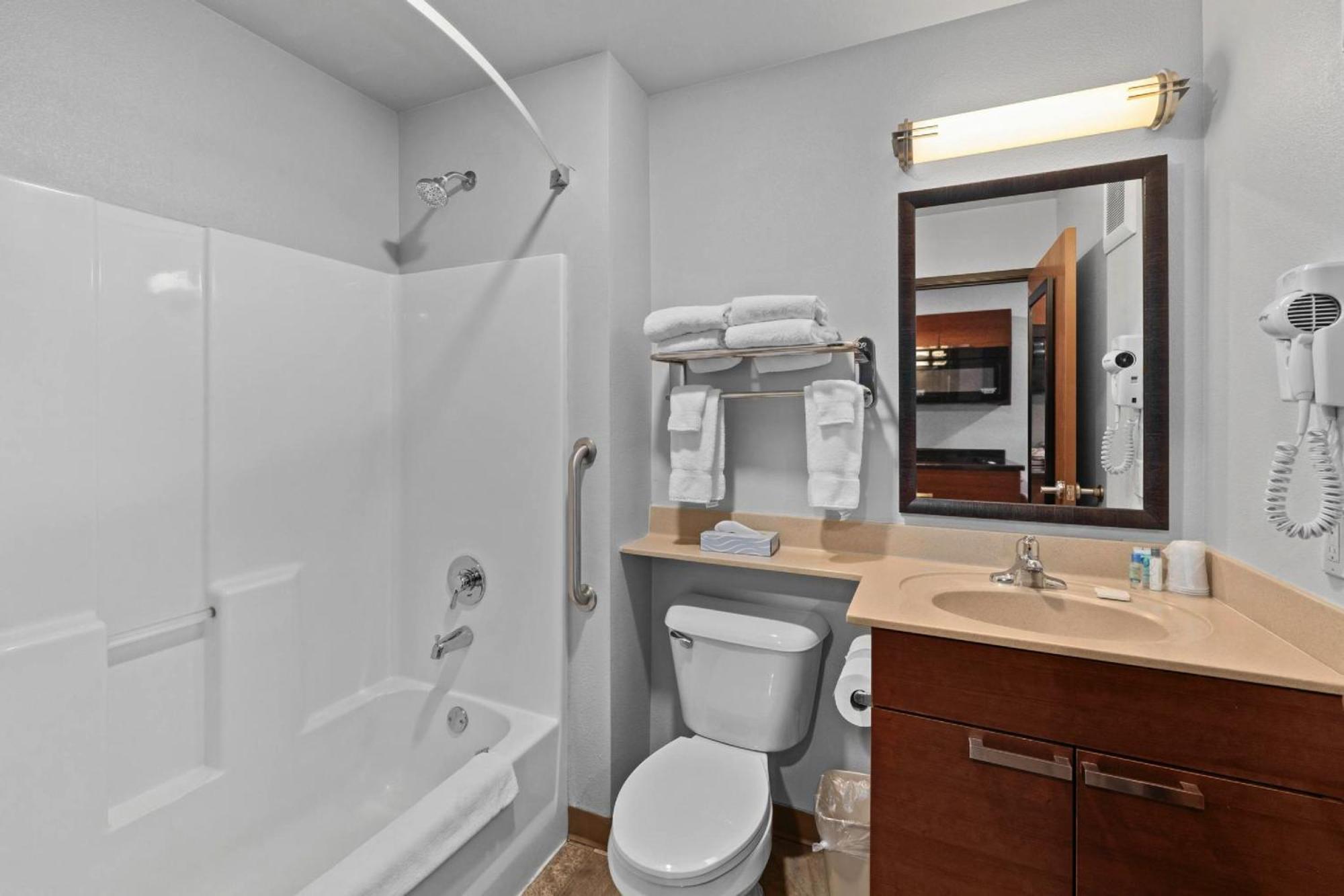 Mainstay Suites Спокейн Вали Екстериор снимка