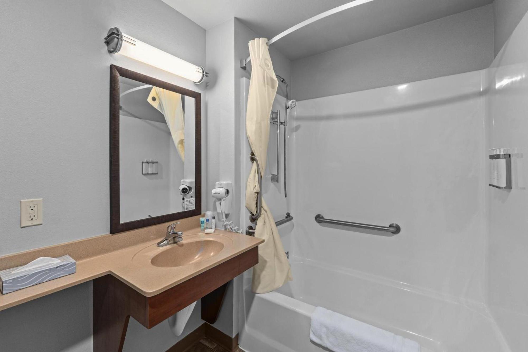 Mainstay Suites Спокейн Вали Екстериор снимка